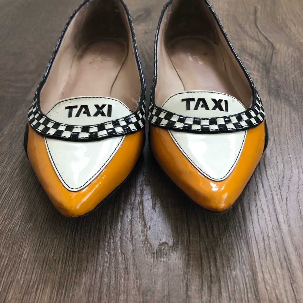Kate Spade Yellow Go Taxi Pointed Toe Flats 7M - Picture 2 of 8